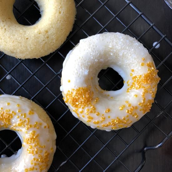 Champagne Glazed Baked Donuts