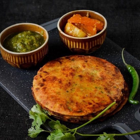 Makki Aloo Paratha