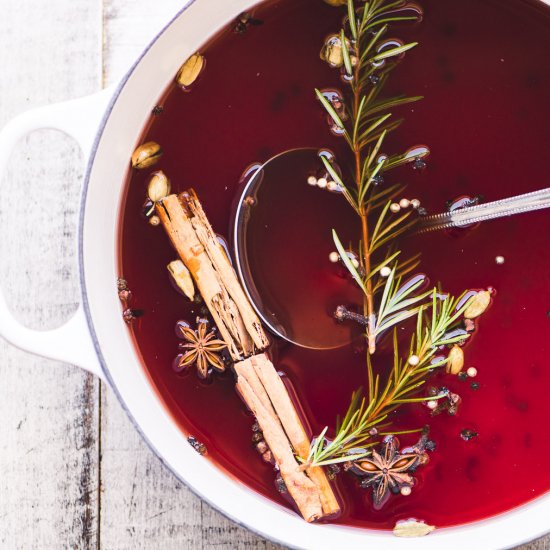 Mulled Pomegranate Cider