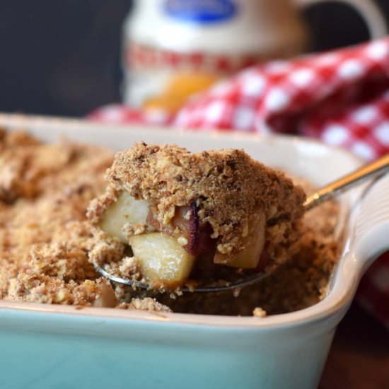 Fruit Crumble with Panela Sugar