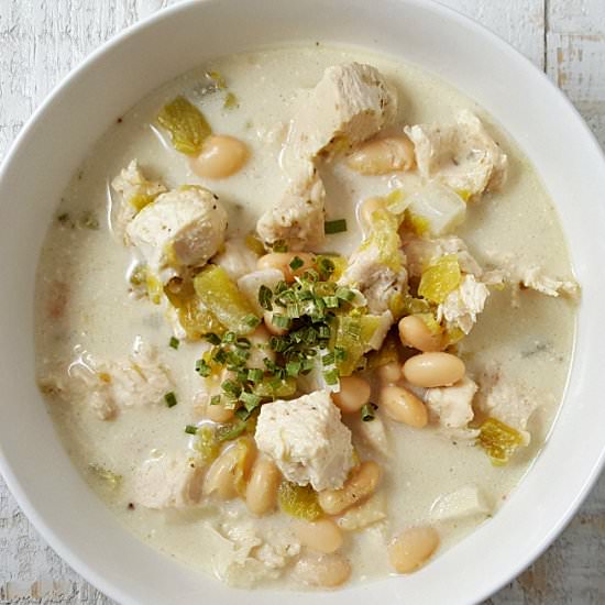 Crockpot Creamy White Chicken Chili