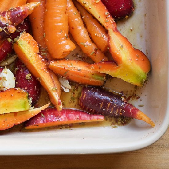 Vegan Roasted Carrots with Hazelnut