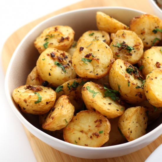 Roasted Garlic Potatoes