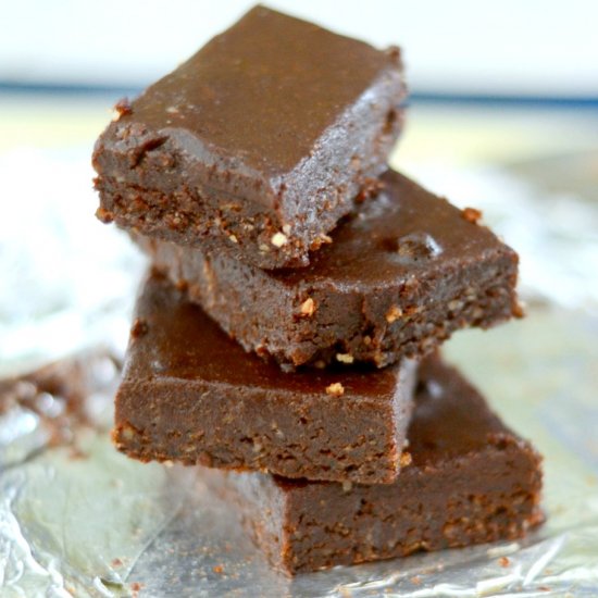 Vegan/Raw Super Chocolate Brownies