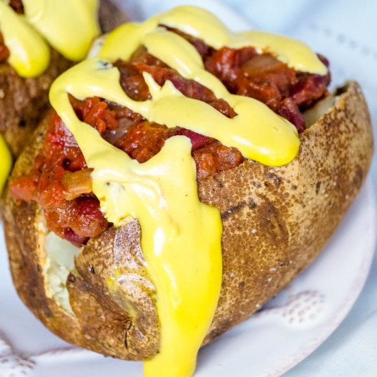 Chili Cheeze Stuffed Baked Potatoes