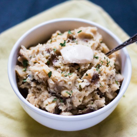 Easy Slow Cooker Smashed Vegan Potatoes