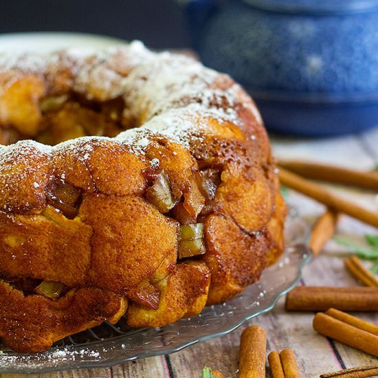 Apple Pie Monkey Bread