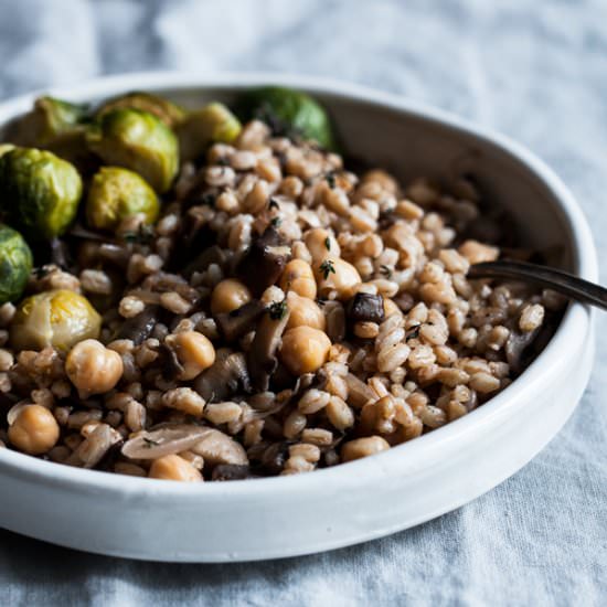 Simple, Savory Mushroom Farro