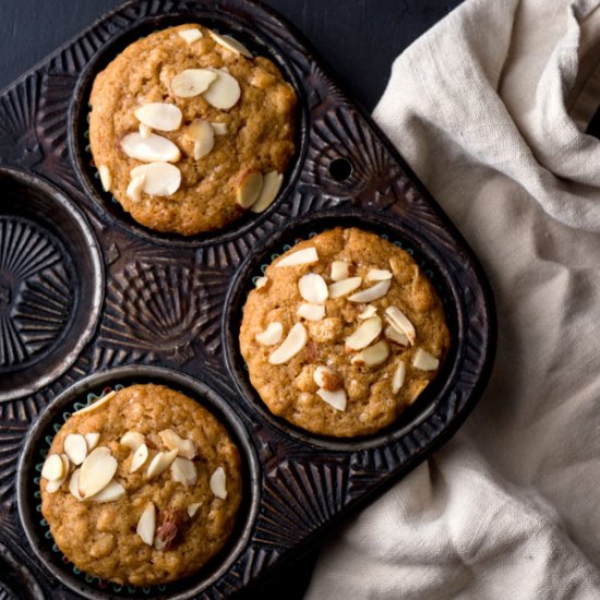 Fresh Orange & Oatmeal Muffins