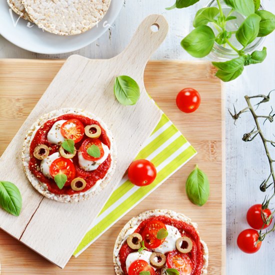 Mini-Pizzas with Rice Wafers