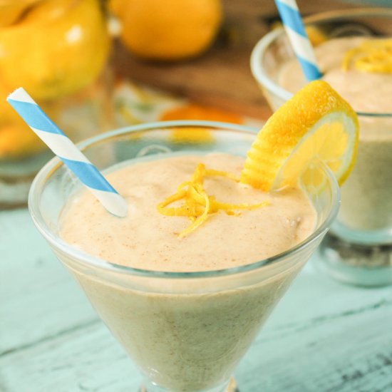 Paleo Lemon Cheesecake Smoothie