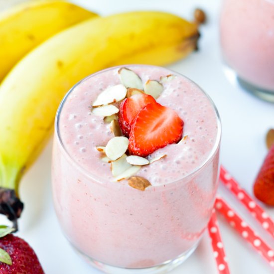 Strawberry Almond Milk Smoothie