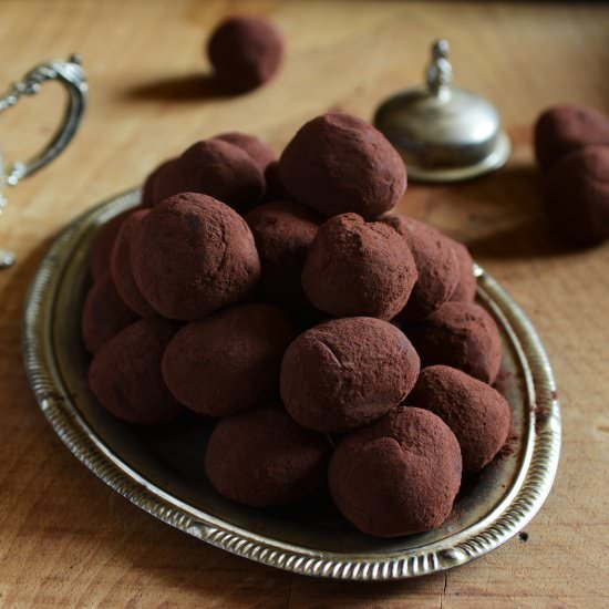 Classic Chocolate Truffles