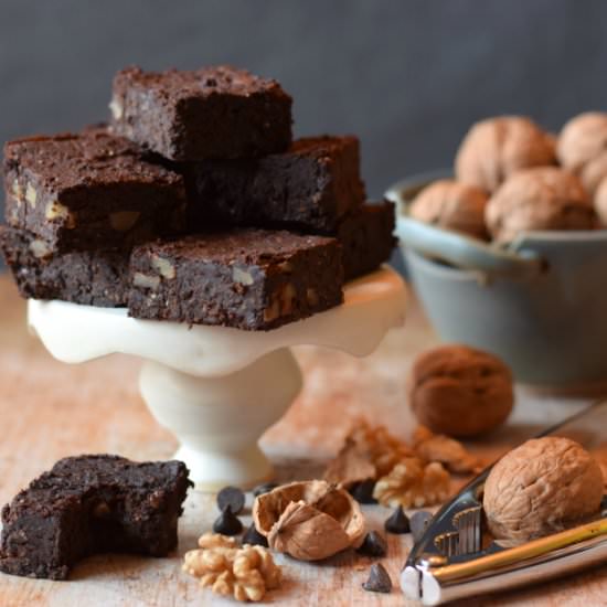 Black Bean Brownies with Walnuts