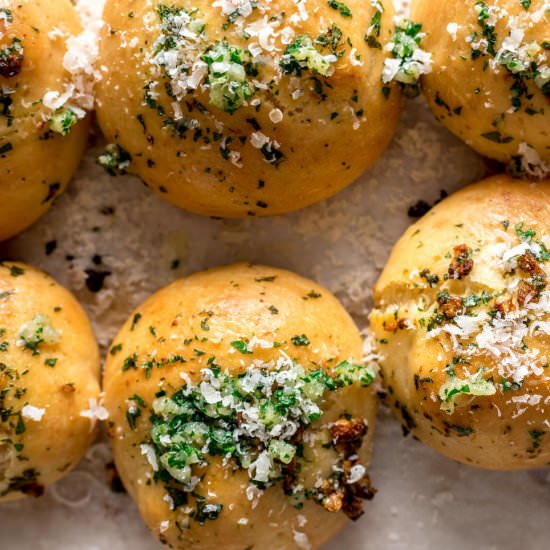 Garlic Parmesan Knots