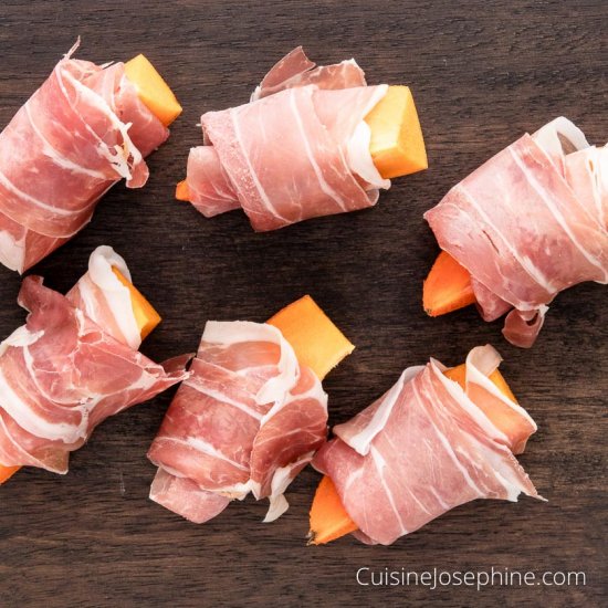 Persimmons wrapped in smoked Ham