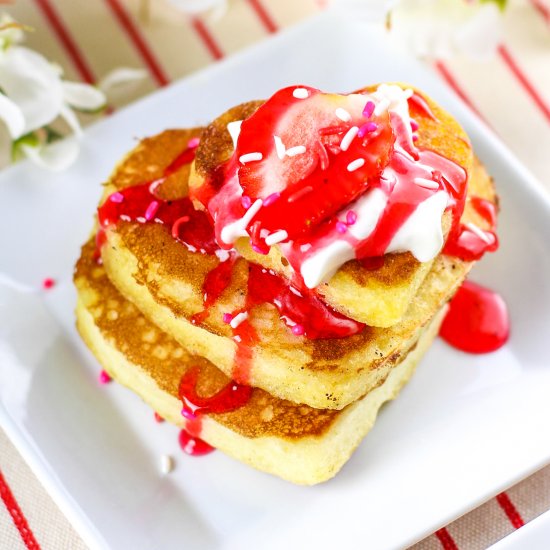 Buttermilk Strawberry Pancakes!