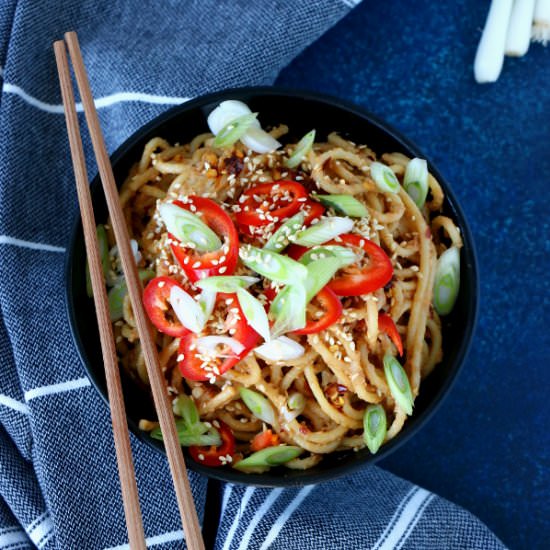 Easy Spicy Peanut Butter Noodles