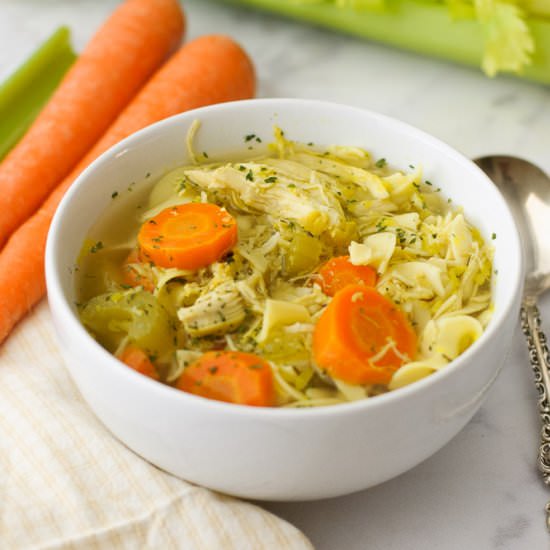 Slow Cooker Chicken Noodle Soup