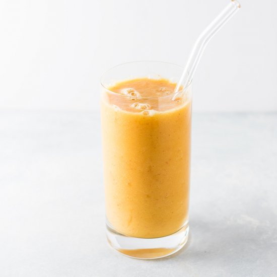 Ginger Peach Detox Smoothie