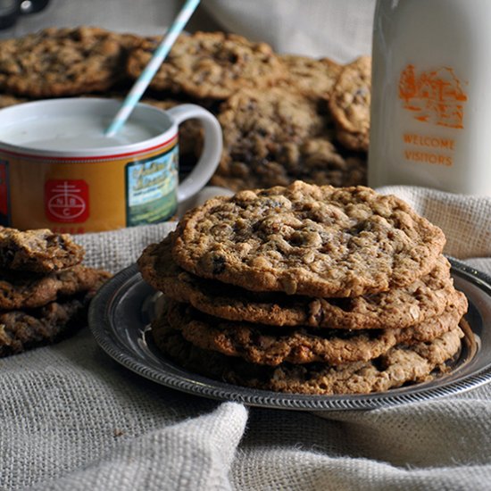 Giant Chewy Oatmeal Raisin Cookies