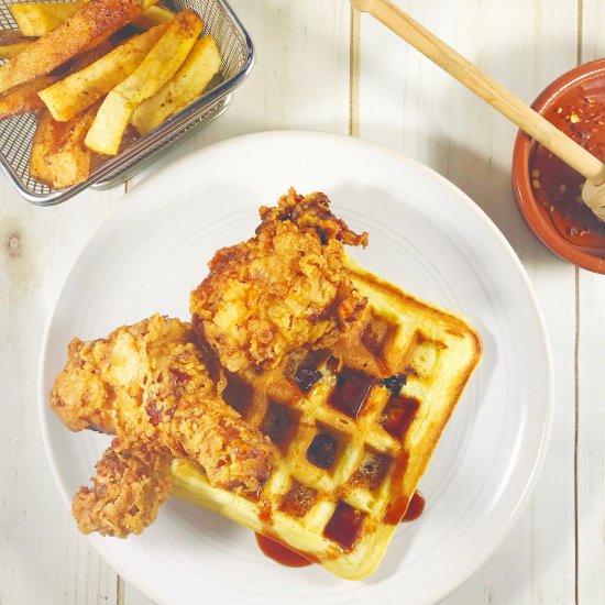 Crispy Fried Chicken & Waffles