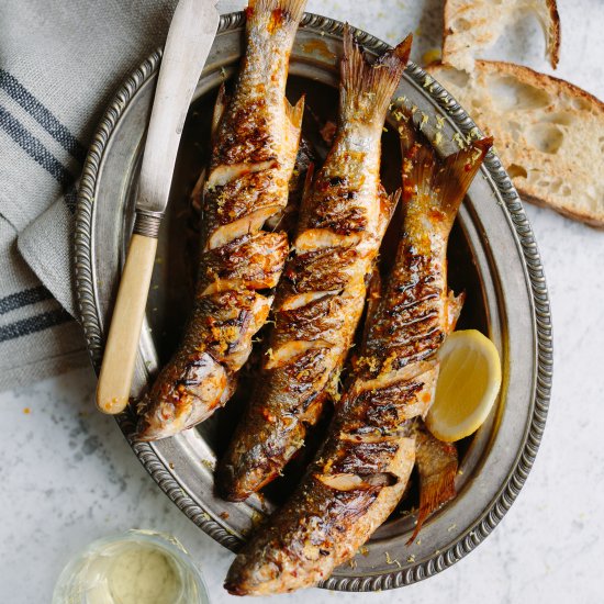 Grilled harders with smoked paprika