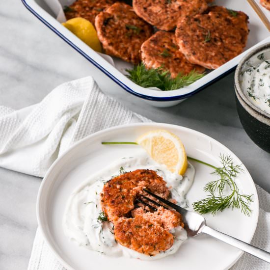 Dilly Salmon Cakes