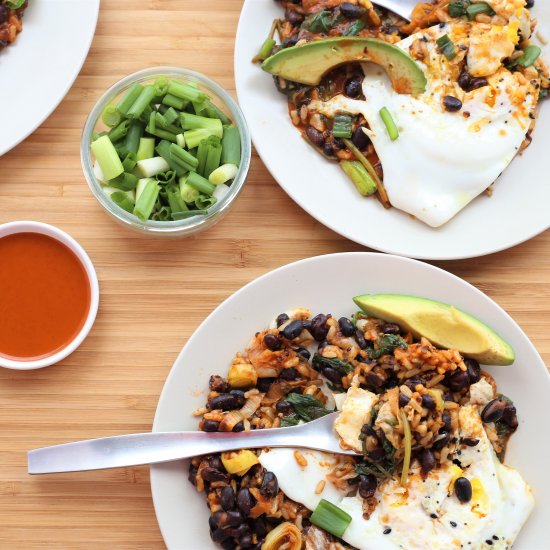 Kale Breakfast Bowl With Rice Beans