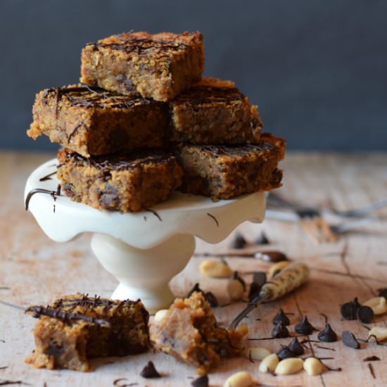 Vegan PB & Dark Chocolate Blondies