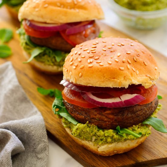 Vegan Sliders with Mushrooms