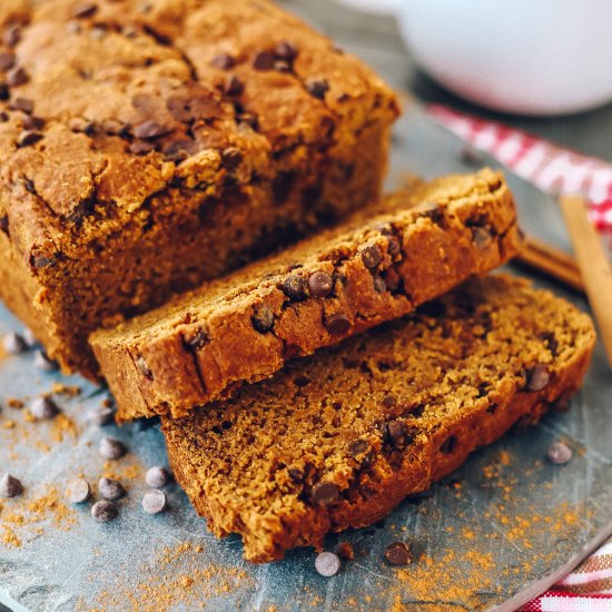 Healthy Chocolate Chip Pumpkin Bread