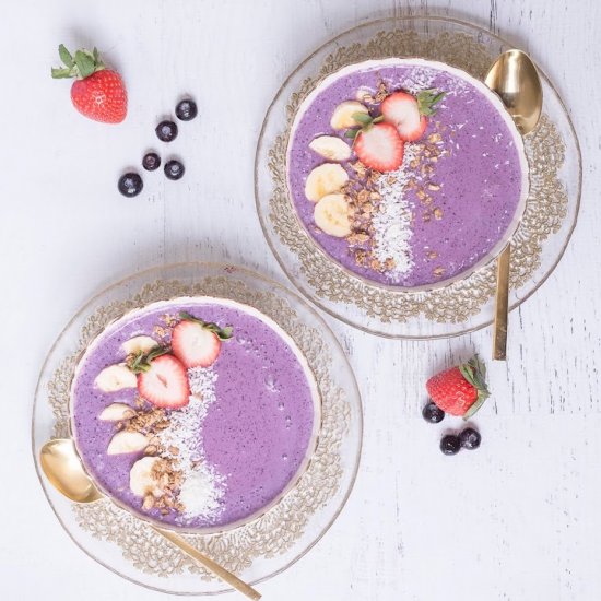 Mixed Berry Smoothie Bowls for Two