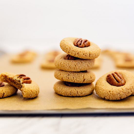 Old Fashioned Maple Pecan Cookies