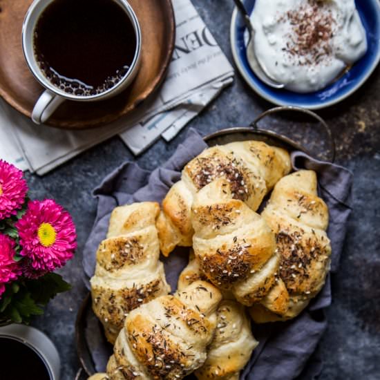 Easy Za’atar Croissants