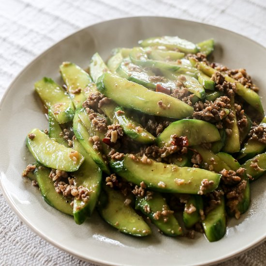 Stir-Fried Cucumbers With Pork