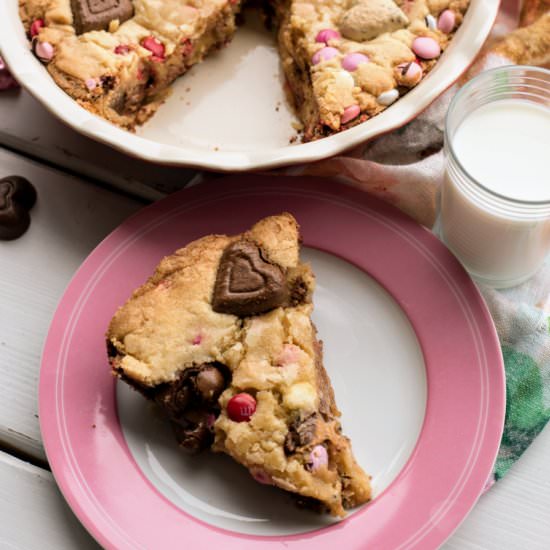 Valentine’s Day Cookie Pie