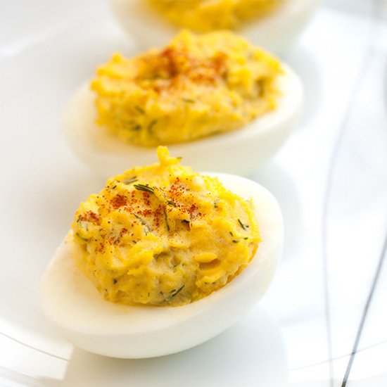 Roasted Garlic Dill Deviled Eggs