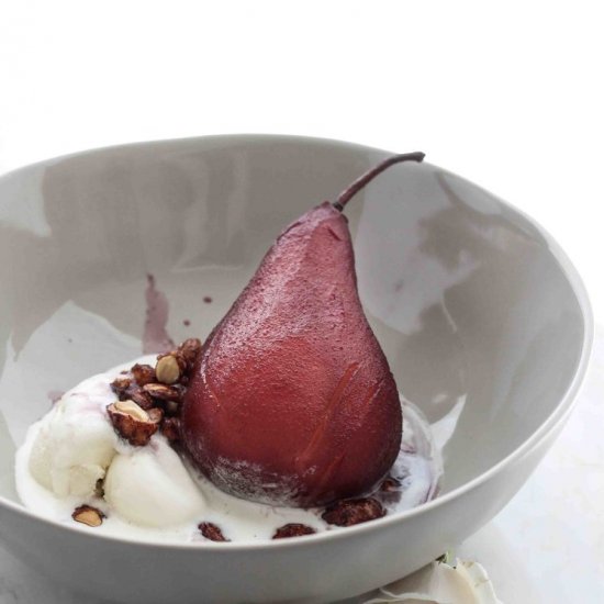 Vanilla-Spiced Wine Poached Pears