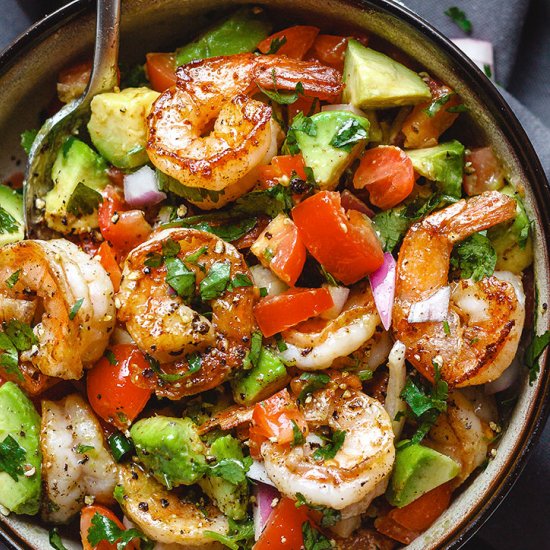 Shrimp Avocado Salad with Tomato