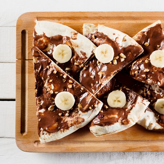 Protein-Packed Chocolate+PB Pizza