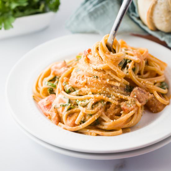 Creamy Tomato Spinach Pasta