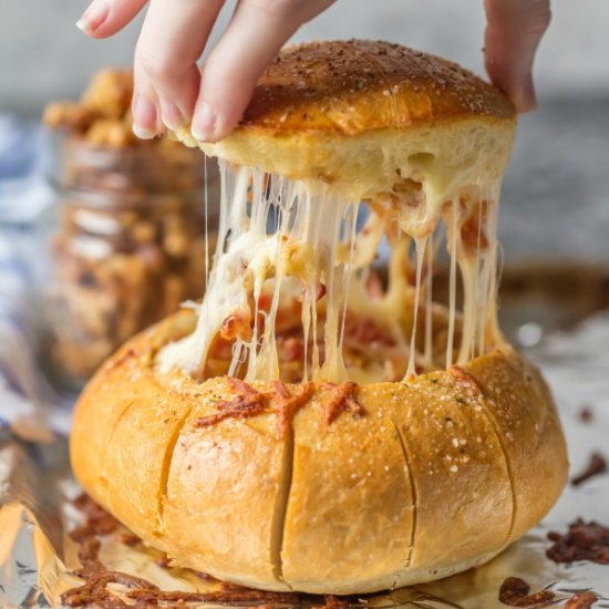 Baked Brie Bread Bowl