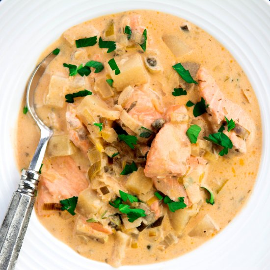 Salmon Chowder w/ Leeks & Potatoes