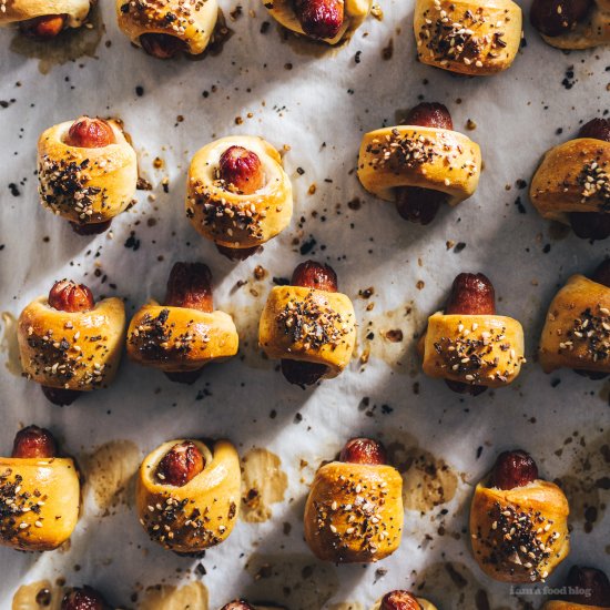 Mini Everything Pretzel Dogs