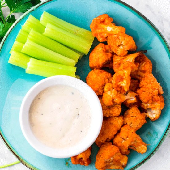 Baked Buffalo Cauliflower Bites