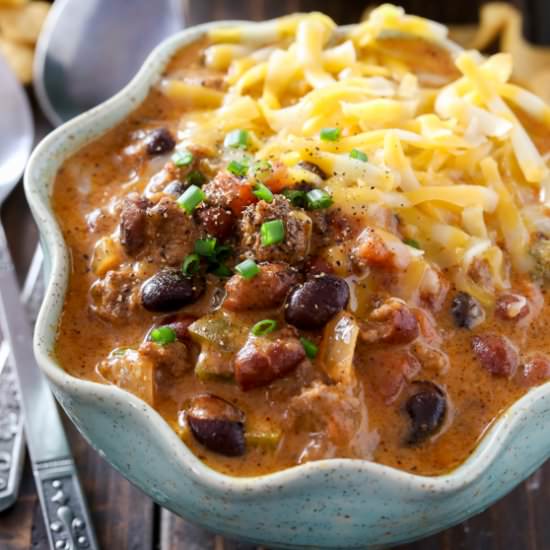 cheesy beef nacho chili