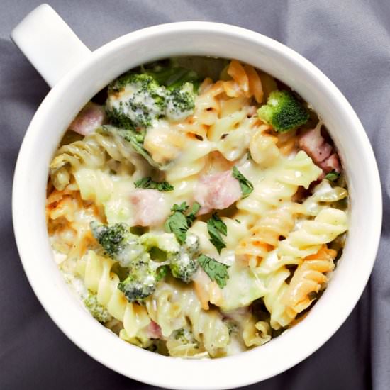 Cheesy Ham Broccoli Bake