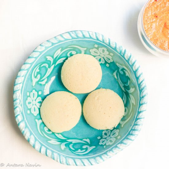 Rice Idlis or Steamed Rice Cakes