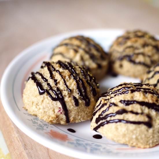 Blueberry Macaroons